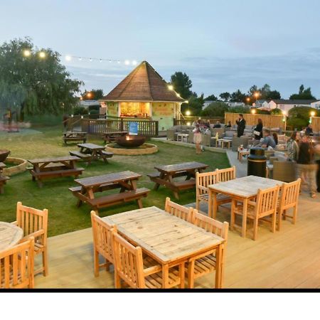 Private Rented Caravan Situated At Southview Holiday Park Winthorpe  Exteriér fotografie